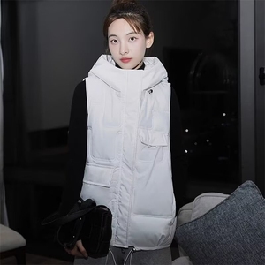 新款潮流马夹女2025秋冬韩版坎肩显瘦外套连帽马夹棉服背心