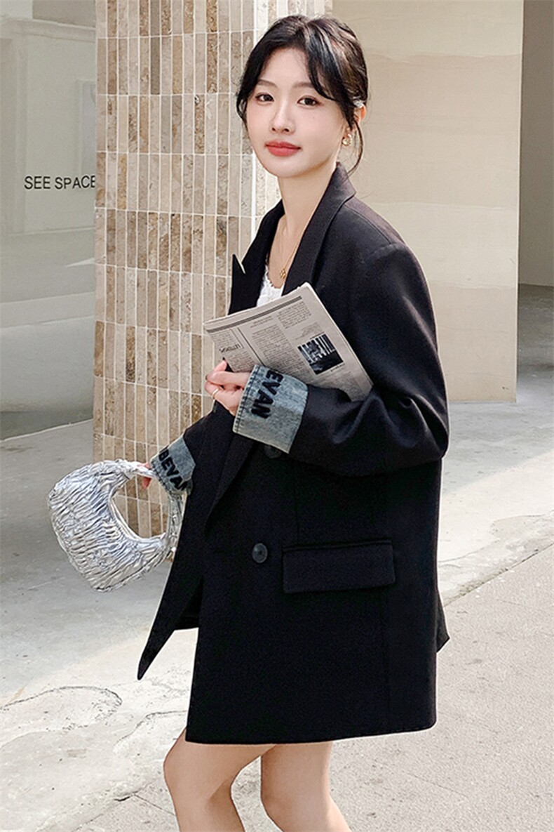 高级感牛仔拼接西装外套女2025春季新款设计感双排扣宽松百搭西服,女装短外套,2C053