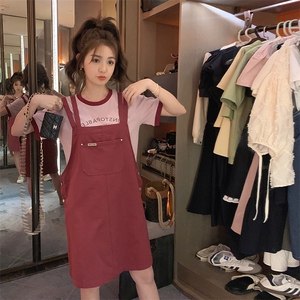学院风火龙果色背带连衣裙女夏2025新款休闲宽松少女两件套装裙子图片