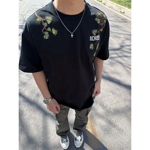 万针全刺绣工艺抖音得物高品质260克重磅纯棉双纱美式高街短袖T恤图片