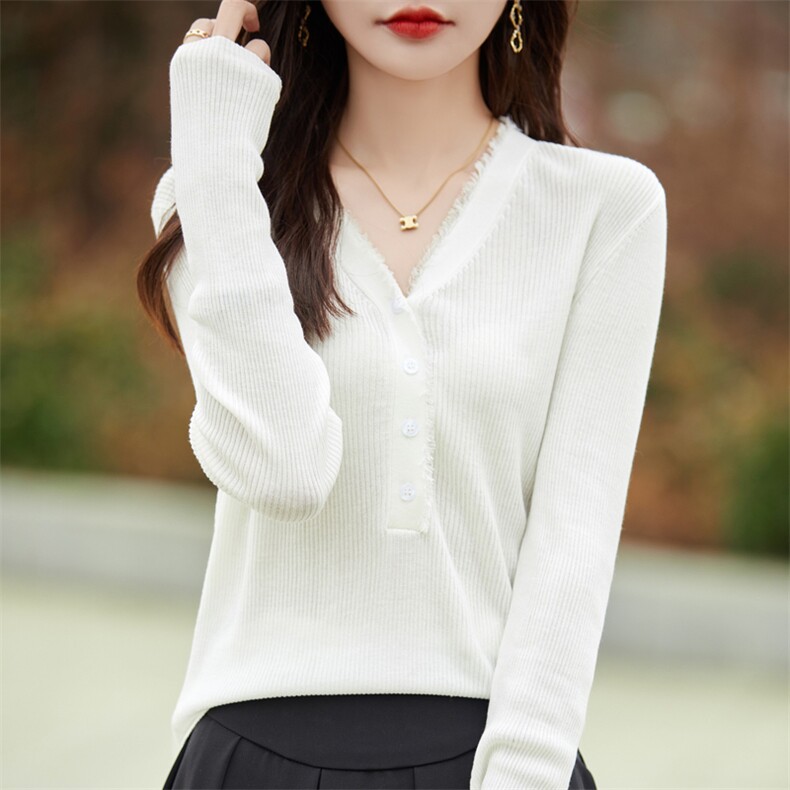 女士新款天丝毛边V领春秋专属打底针织衫,女装蕾丝衫/雪纺衫,东远绒业