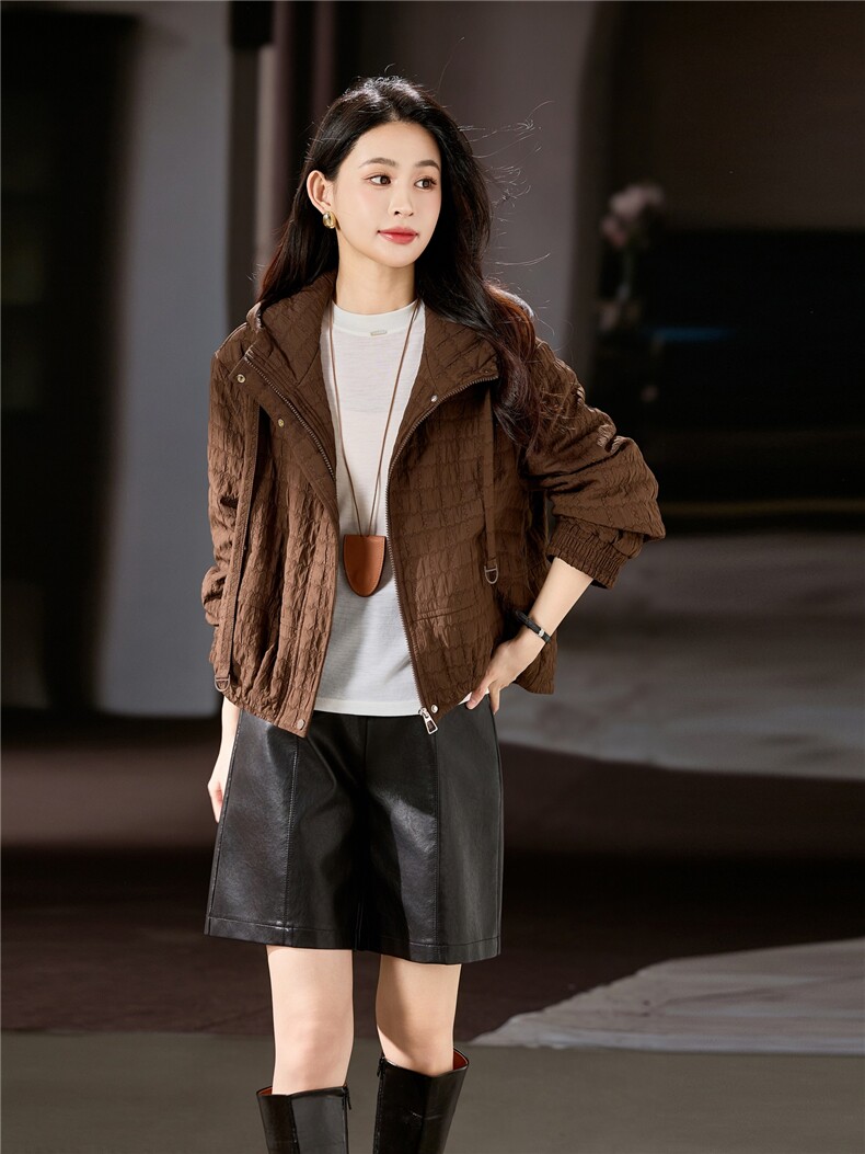 2025冬装新款特殊工艺连帽短款夹棉外套,女装棉衣/棉服,梦芯尔