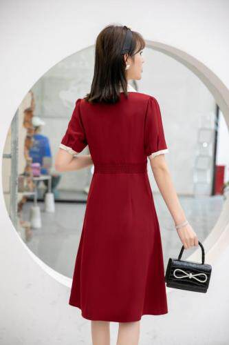 夏季新款连衣裙，女装连衣裙，水锦红