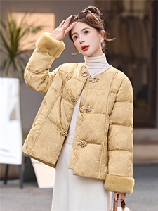 新中式羽绒服女冬季2025新款高级感气质减龄百搭毛绒拼接外套图片