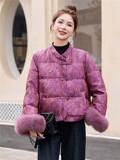 新中式国风羽绒服女2025冬季新款小个子漂亮洋气短款狐狸毛领外套，女装羽绒服，一安秀