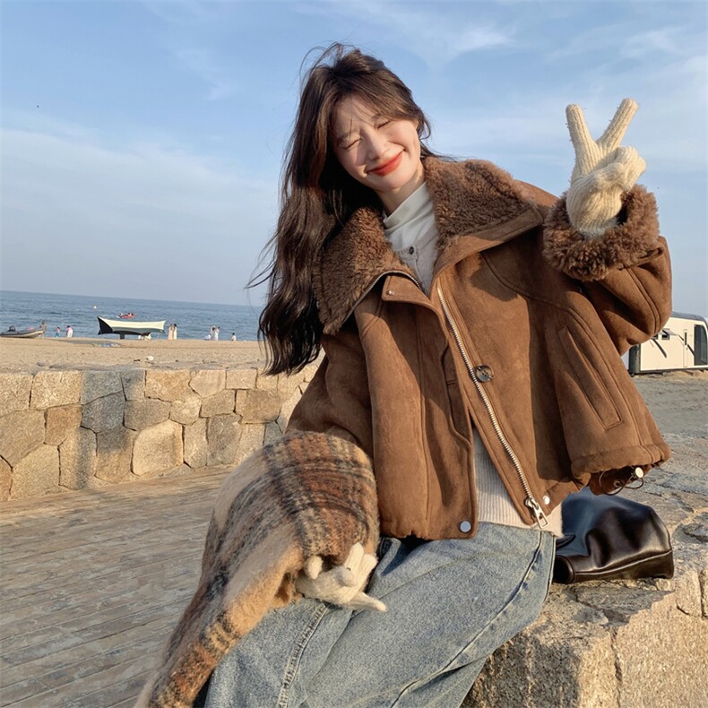 厚实的咖色皮毛一体外套2C151-W09-P225-K338,女装短外套,2C151