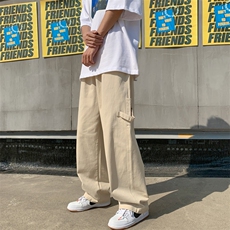 米白色