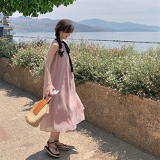 粉色甜美超仙无袖露肩挂脖雪纺长裙女夏新款海边度假小个子连衣裙，女装连衣裙，2C050