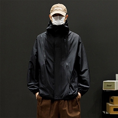 黑色