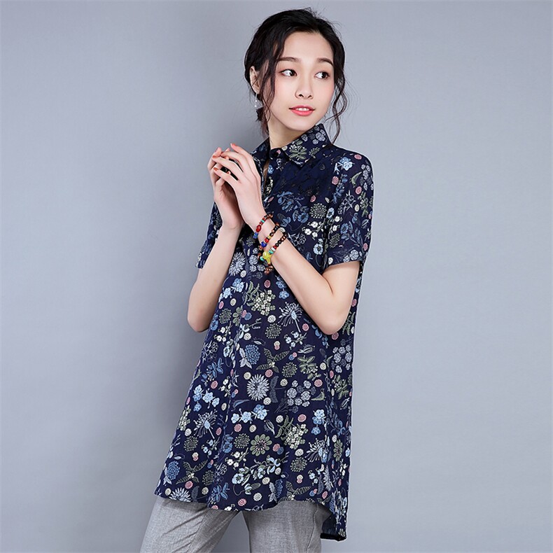 2021年夏季短袖修身纽扣勾花镂空碎花原创设计衬衫,女装衬衫,丽影随形
