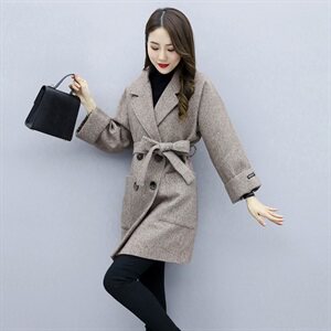 冬装新款毛呢外套女时尚双排扣中长款西装领（配腰带）图片