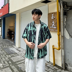 绿色