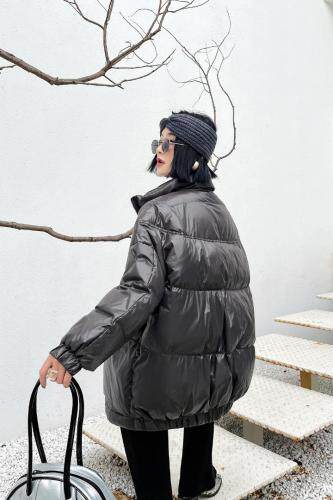 休闲款三色羽绒服，女装羽绒服，哥卓