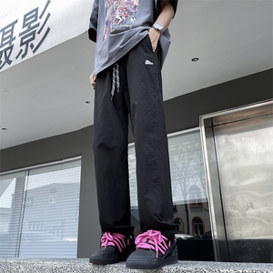 三防软壳冲锋裤男款夏季防水防风速干伞兵工装裤子户外徒步登山裤,工装全黑衣服搭配图片