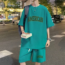 绿色
