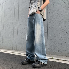 蓝色
