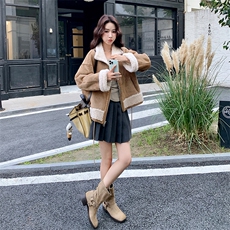 卡其色两面穿麂皮绒拼接外套女2025冬季日系加厚短款皮毛一体棉衣，女装短外套，2C108