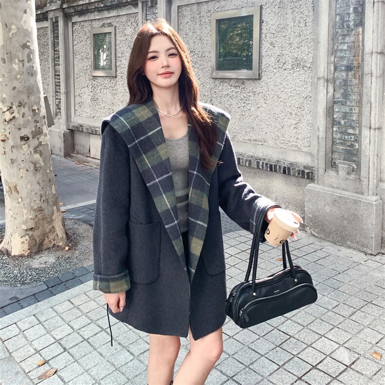 秋冬新款撞色拼接纹领双面羊绒大衣女中长款韩版系带羊毛呢外套女,女装毛呢外套,2C220