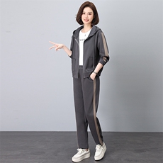 (现货)时尚休闲撞色连帽贴袋减龄套装，女装套装/套裙，依恋蒂丝