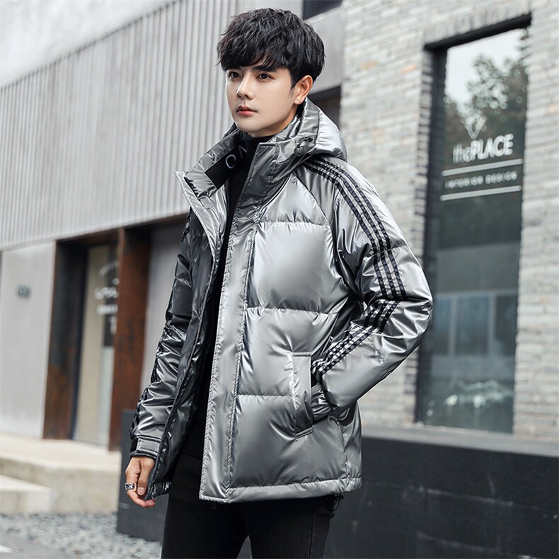 仓库现货三条杠连帽鲨鱼皮直播质量短款外套羽绒服R213P90图片