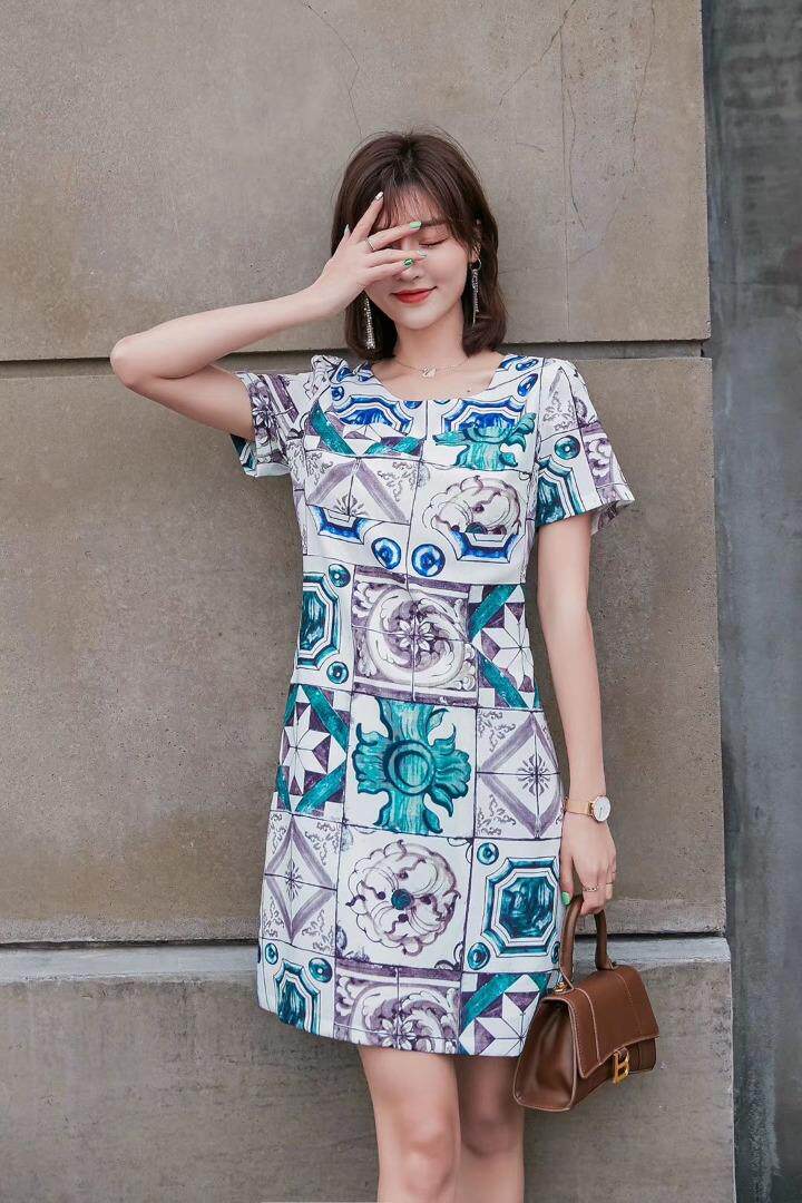 百搭连衣裙，女装连衣裙，茜茜靓点