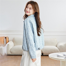 现货！2026春季新款休闲优雅时尚具有设计感菱格立领女士外套，女装短外套，木子恋