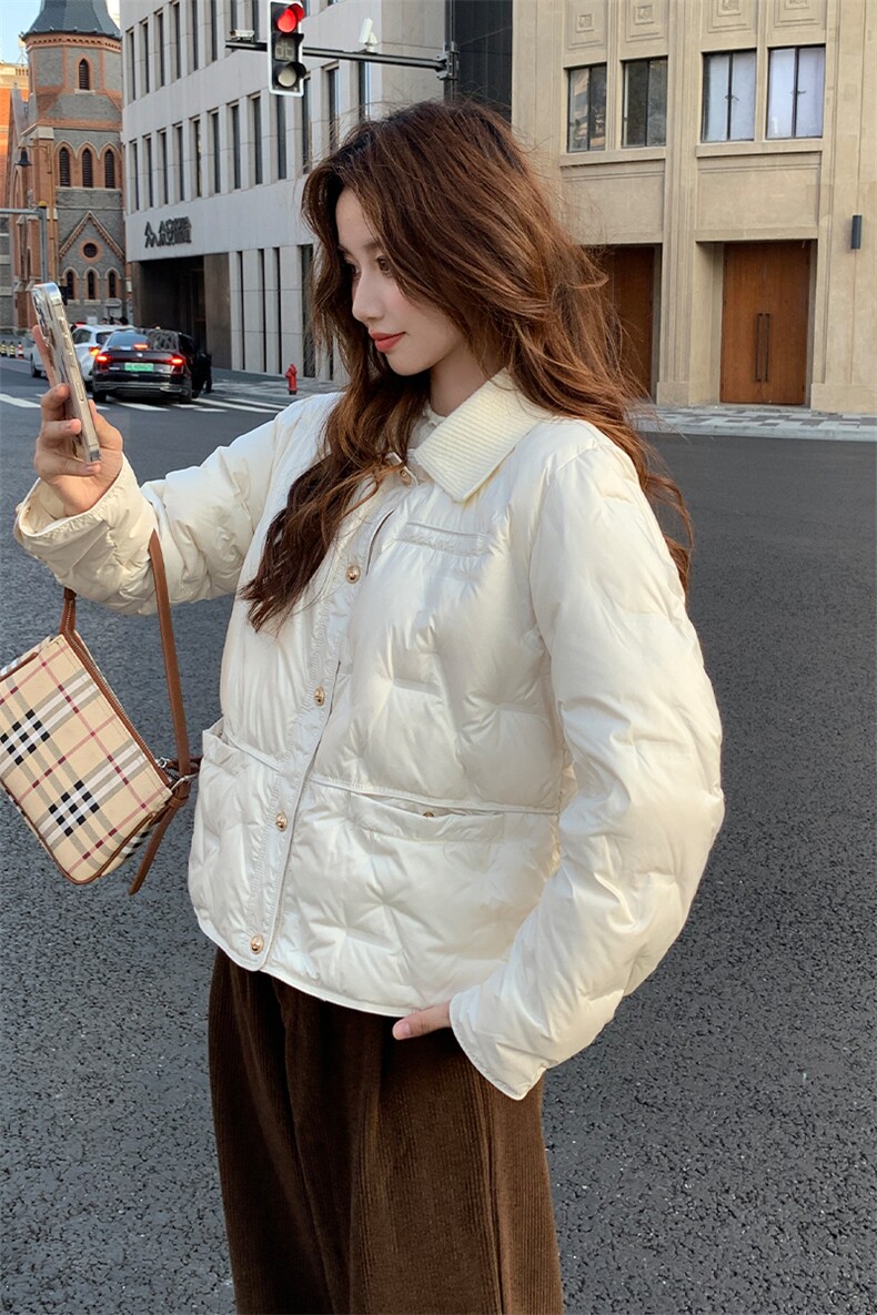 现货主推2025冬季新款90白鸭绒羽绒服女短款外套1530-P215K349,女装羽绒服,欣美人