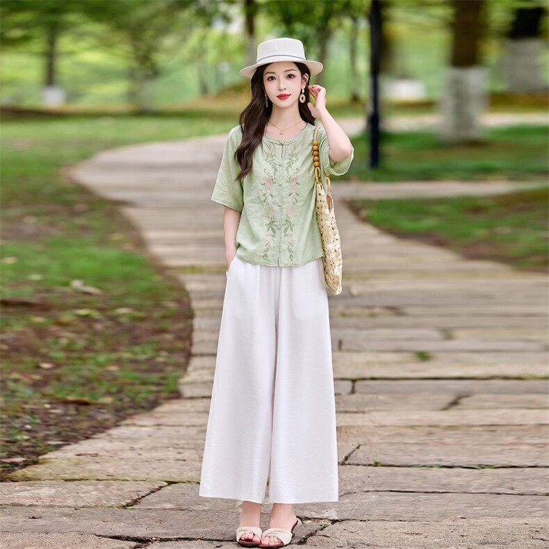 时尚洋气刺绣棉麻套装女2026夏季新款宽松遮肉显瘦阔腿裤两件套,女装套装/套裙,魅影