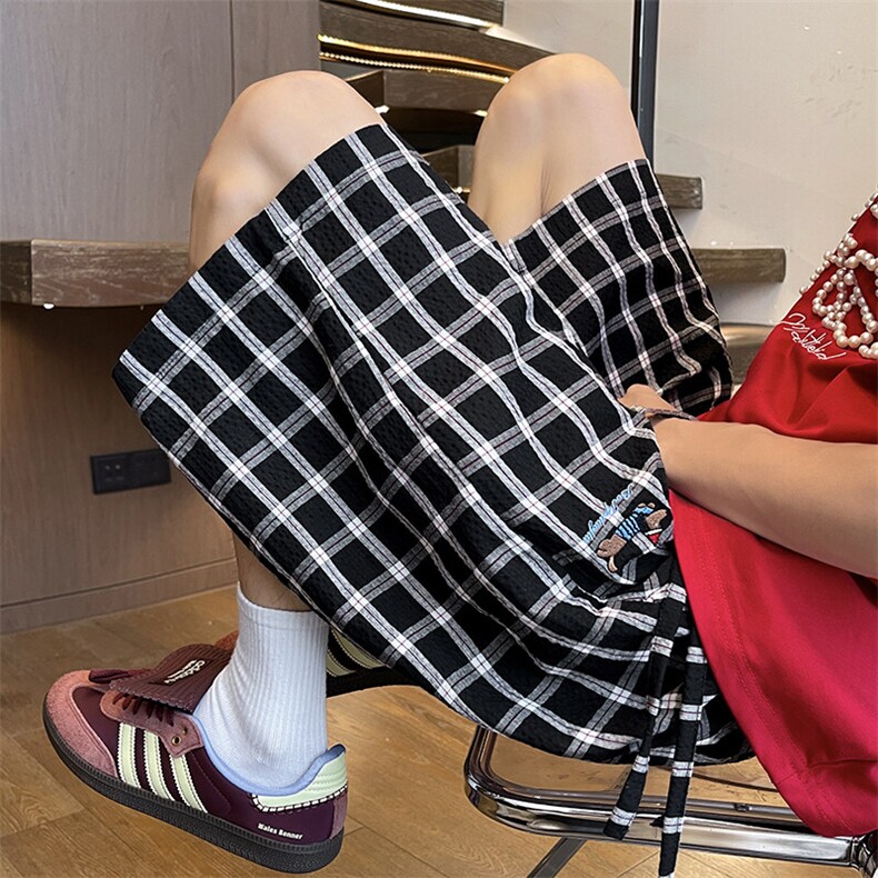 特批P22无差价夏季刺绣腊肠狗撞色格子休闲男宽松五分短裤DK5871图片