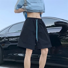 黑色