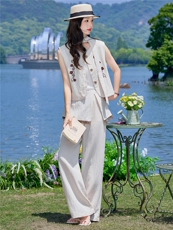 （新款现货）2026夏装时尚莱赛尔蕾丝刺绣马甲+屁帘阔腿裤两件套，女装套装/套裙，印象茜