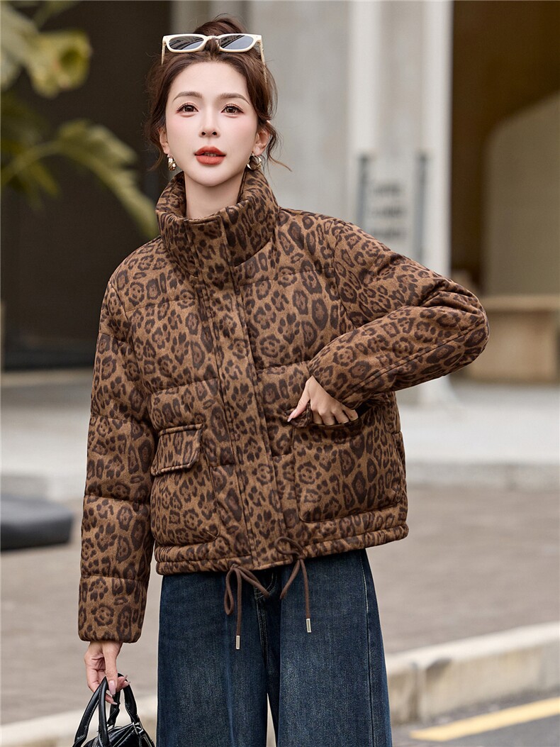 豹纹羽绒服女2025秋冬新款短款小个子韩版显瘦超好看立领加厚外套,女装羽绒服,拾衣