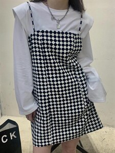 棋盘格吊带裙,女装背心吊带,Alissa Lin