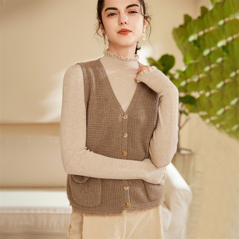 时尚百搭女士V领羊绒马甲显瘦保暖秋冬季必备单品,女装马甲,暖思纯羊绒