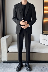 休闲小西装男士韩版修身潮流痞帅气三件套西服套装商务外套两件套图片