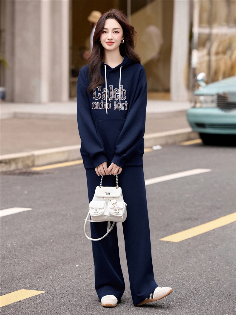 现货运动女2025春秋季新款休闲时尚减龄气质卫衣外套女装,商品下架区,韩然一族