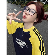 黄袖拼藏青
