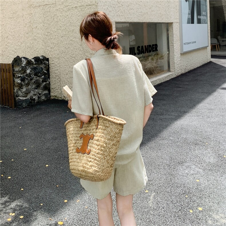 盐系休闲短袖西装短裤套装女夏季2025新款爆款高级感小个子两件套,女装套装/套裙,蝶眷