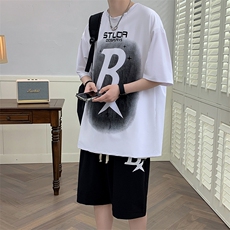 白色