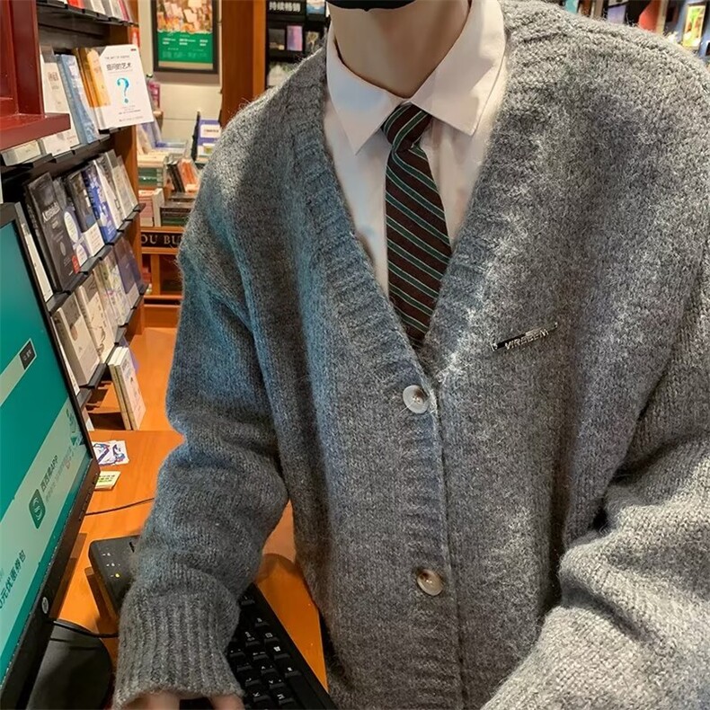 2025秋冬新款美式潮牌复古休闲灰色V领开衫毛衣男慵懒针织衫MY910,男装针织衫/毛衣,星座601-1