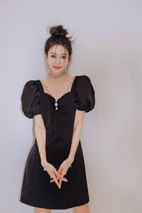 现货夏季泡泡袖新款连衣裙，女装连衣裙，ceelphy