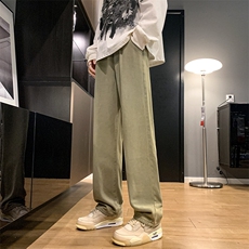 黄泥色