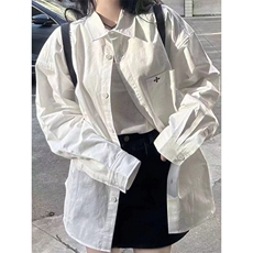 白色