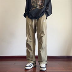 卡其