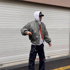 绿色