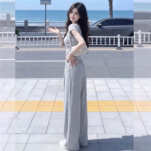 慵懒风时尚休闲套装女夏季新款高级感圆领短袖上衣阔腿长裤两件套图片