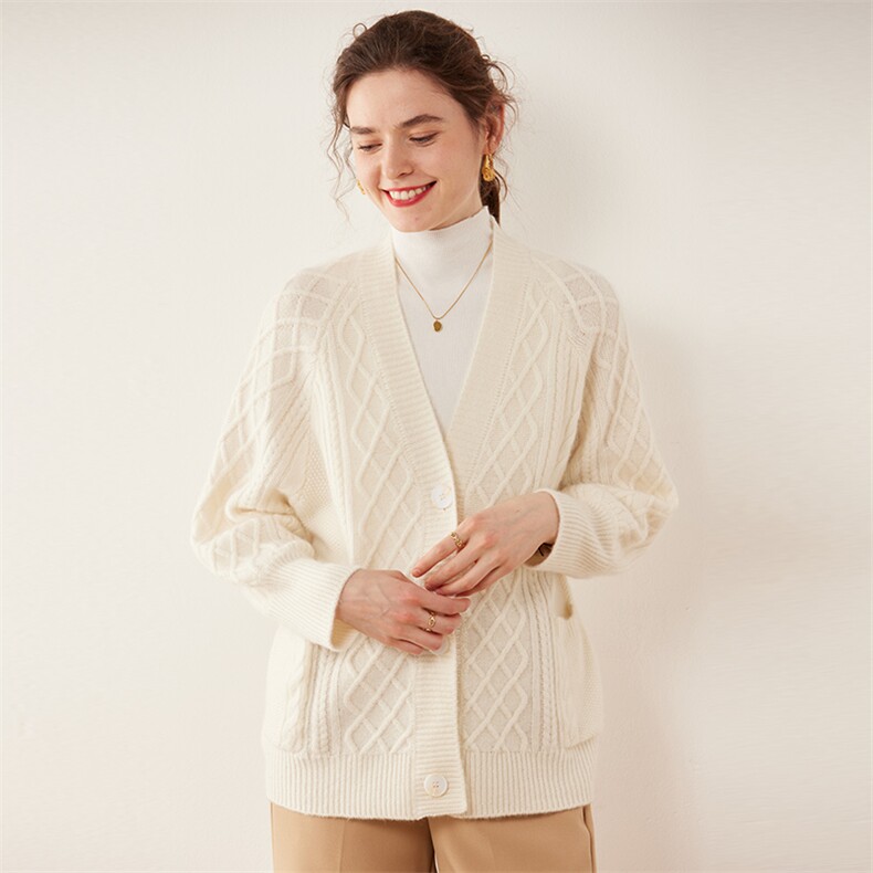 2024年秋冬季新款显瘦休闲气质款百搭外套女开衫35%羊绒衫，女装羊绒衫，隆秋羊绒