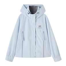 2026年春季休闲风连帽刺绣外套，女装短外套，依路服饰