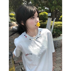 白色