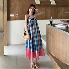 设计感撞色拼接格子无袖连衣裙女2025夏季新款小众独特休闲背心裙，女装连衣裙，2C216